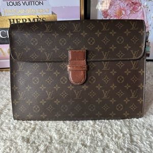 Vintage Louis Vuitton Monogram Poche Ministre Document Case 1970s